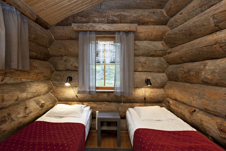 Room 17 of 135