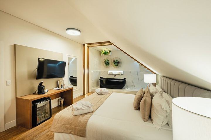 Room 21 of 67