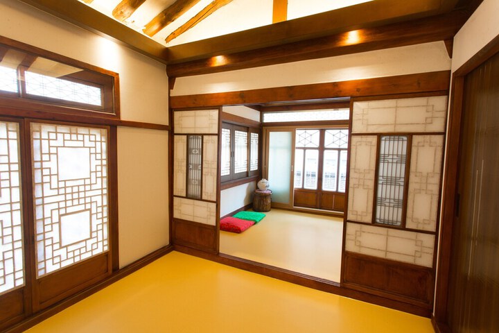 Room 17 of 62