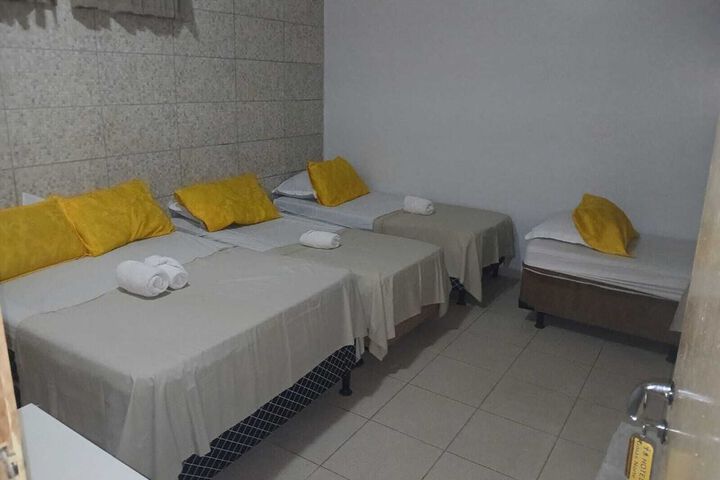 Room 16 of 35