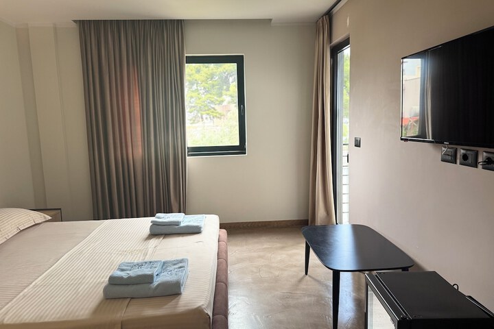 Room 41 of 95