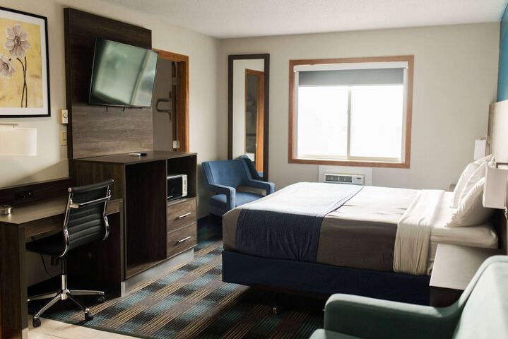 Room 14 of 36