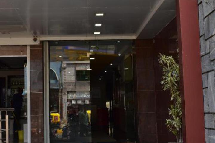 Hotel Abhiruchi Lodging