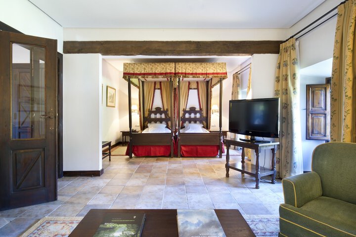 Room 20 of 95