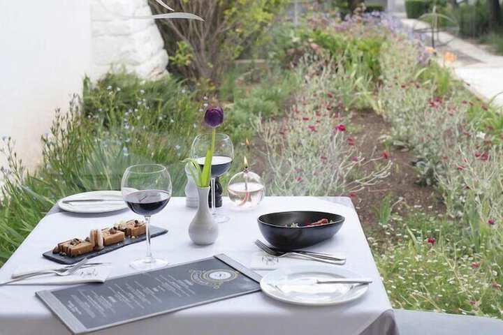 Dining 389 of 517