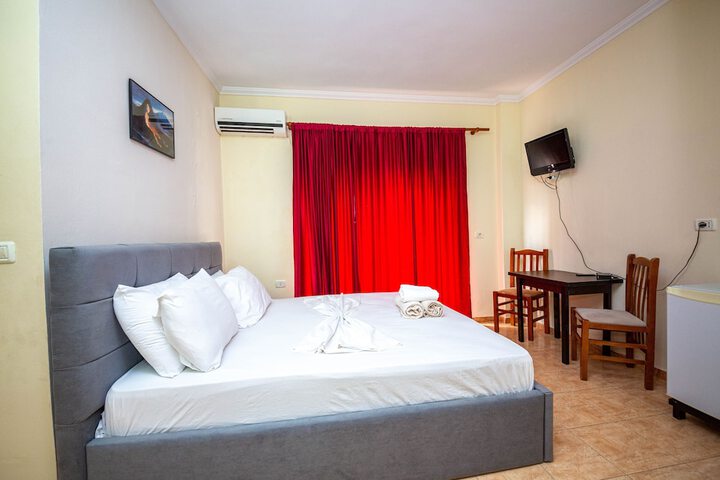 Room 9 of 56