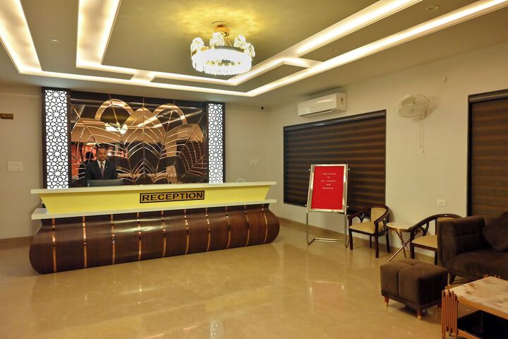 Hotel Interior 8 of 19