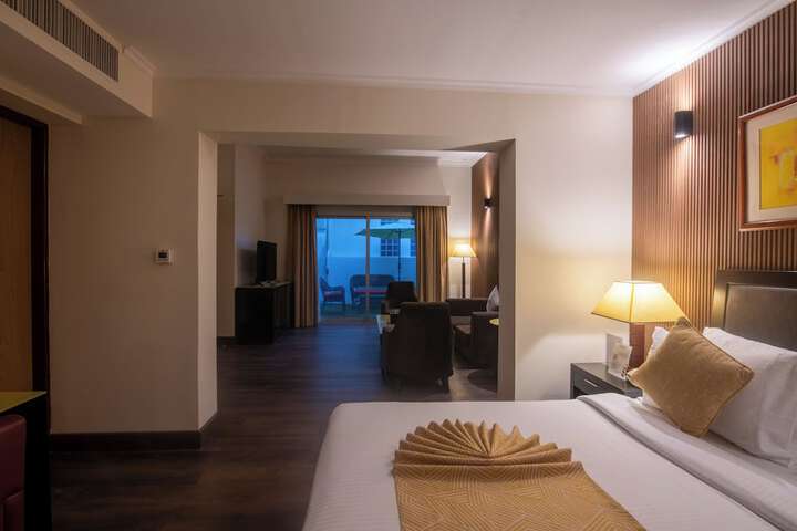 Room 5 of 56