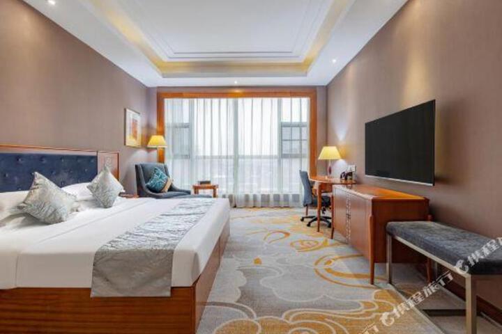 International Hotel Yuanan