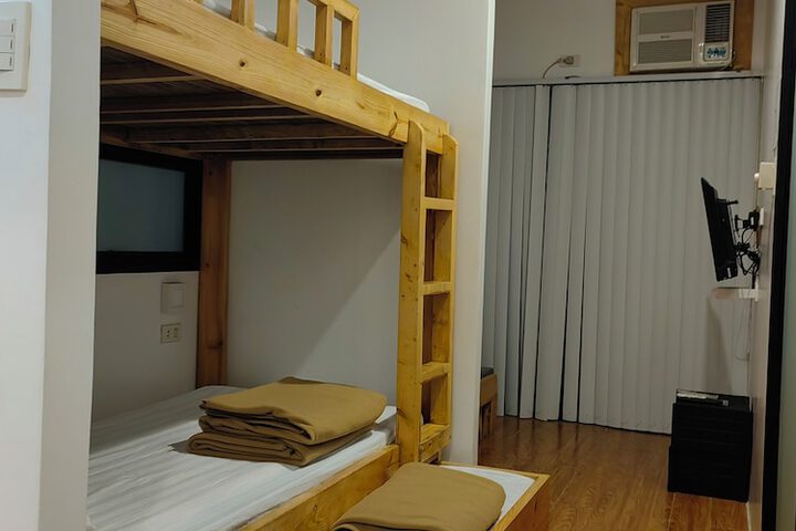 Room 13 of 101