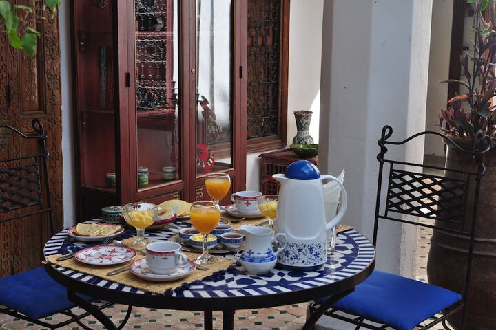 Breakfast/Coffee Service 79 of 107