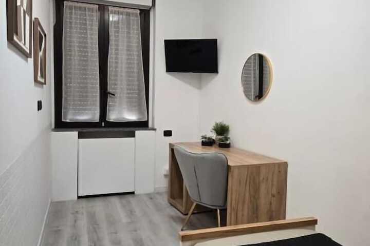Room 16 of 29