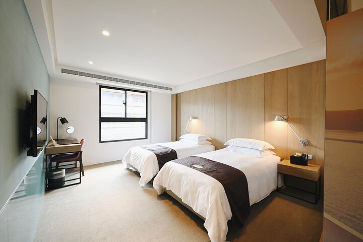 Room 22 of 53