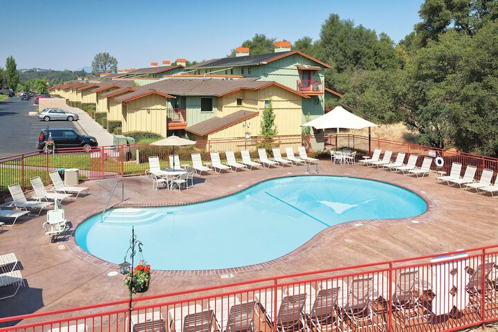 Pool 37 of 66