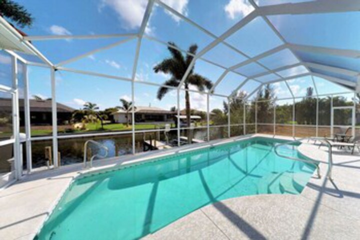 Pool 15 of 36