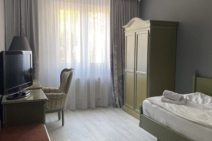 Room 30 of 138