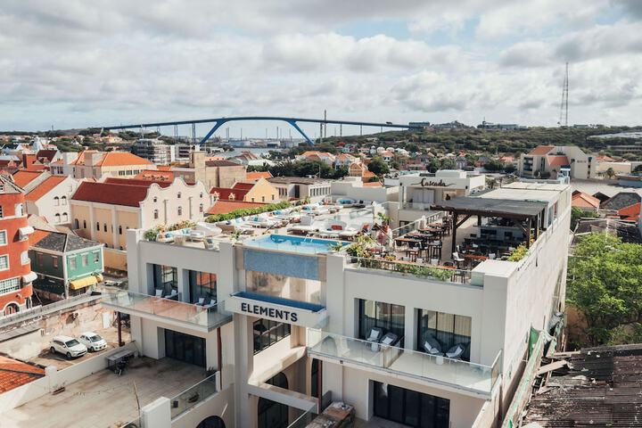 Image of Elements Hotel & Shops