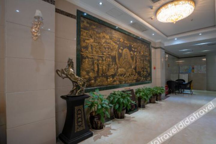 Hotel Interior 6 of 14