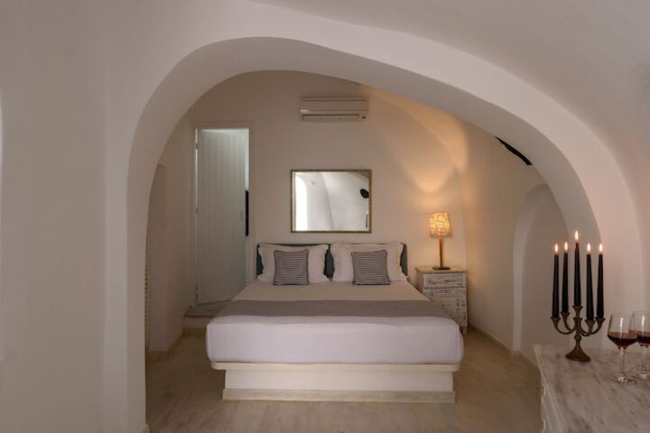 Room 4 of 71
