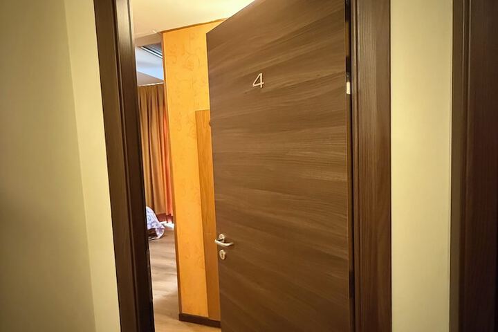 Room 20 of 57
