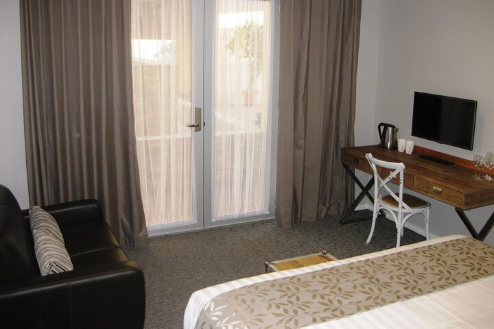 Room 19 of 39