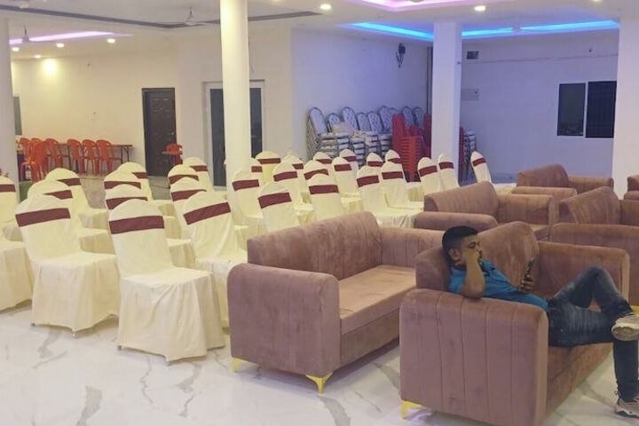 Ballroom/Hall 7 of 10