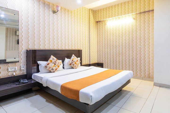 Room 18 of 23