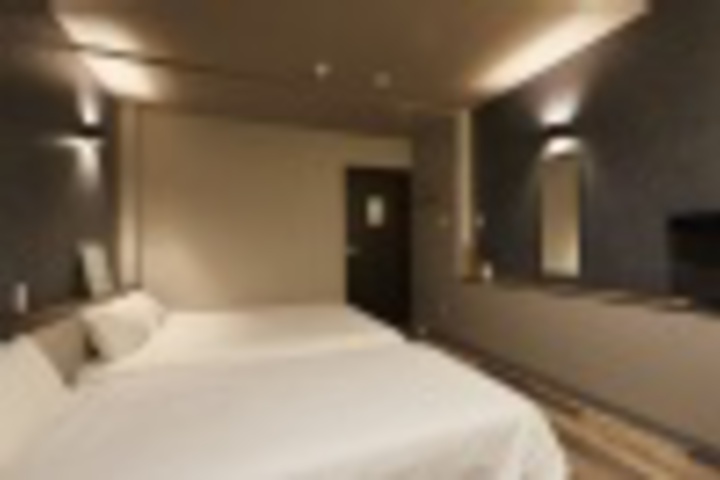 Room 75 of 288