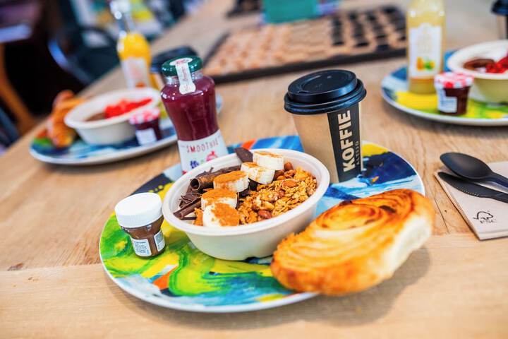 Breakfast/Coffee Service 54 of 65