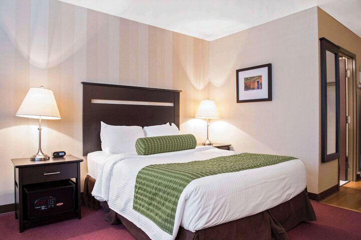 Room 21 of 55