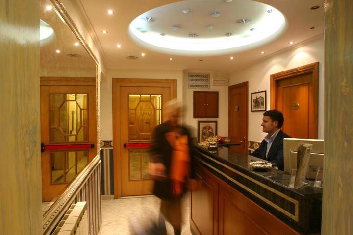 Hotel Entry