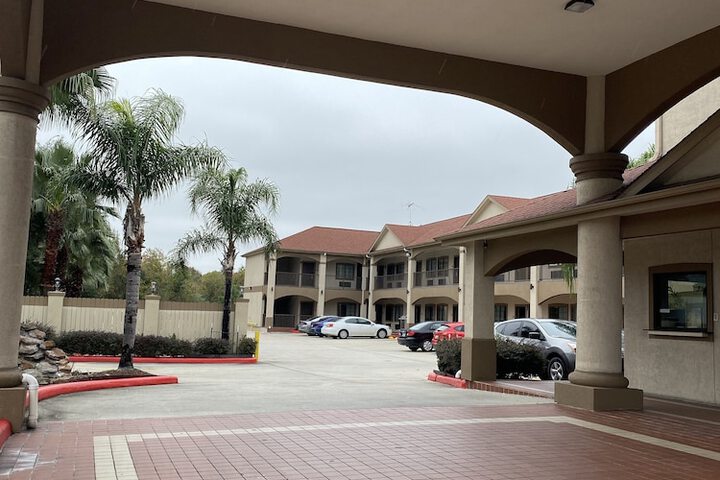 Hotel 14 of 17