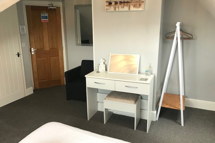 Room 13 of 92