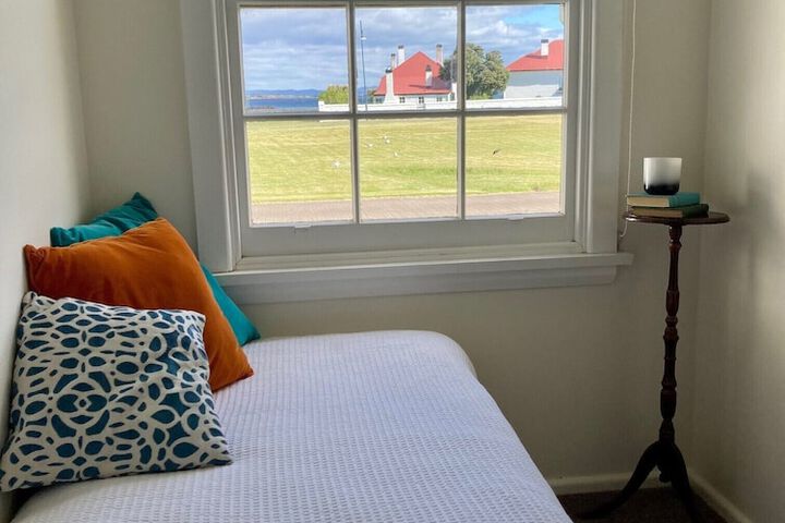 Room 30 of 179