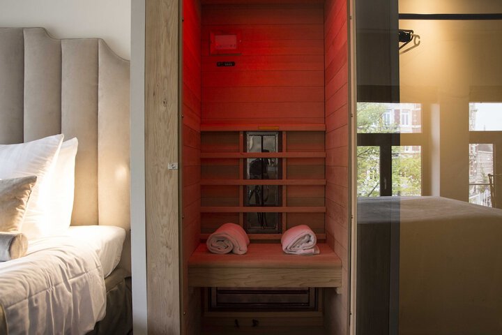 Room 2 of 36