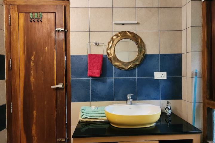 Room 44 of 69
