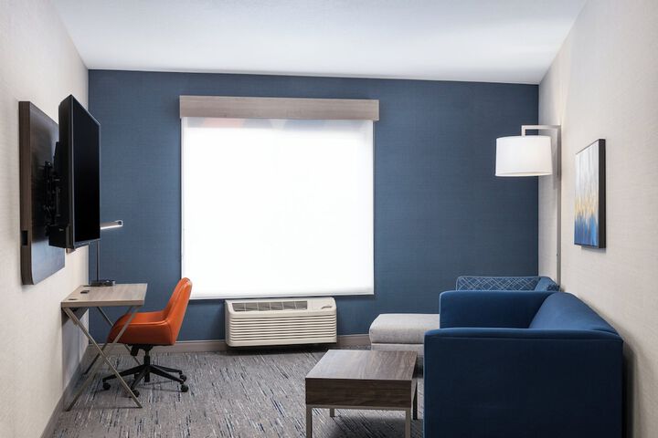 Room 14 of 56