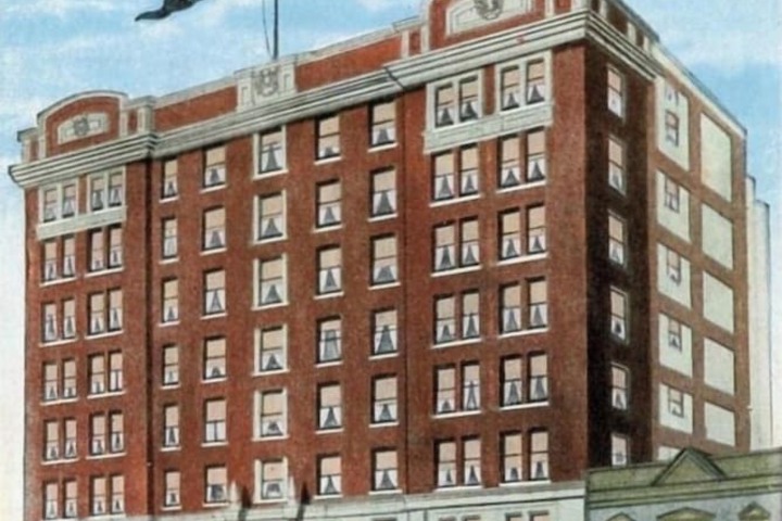 Hotel 19 of 19