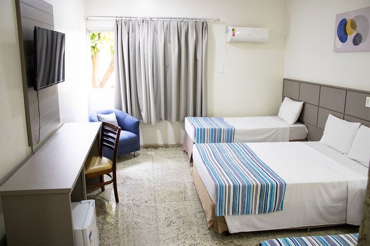 Room 38 of 95