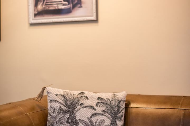Lounge 121 of 209