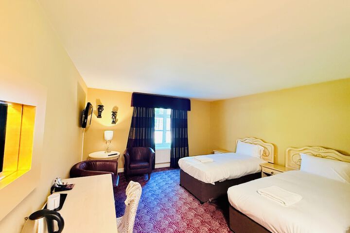 Room 49 of 72