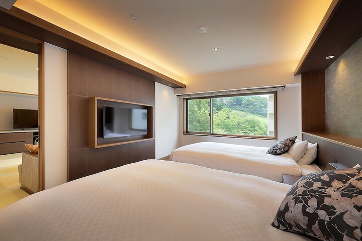 Room 13 of 62