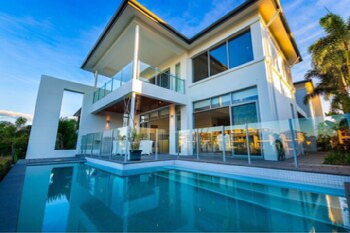 Image of Vogue Living at Hope Island Resort