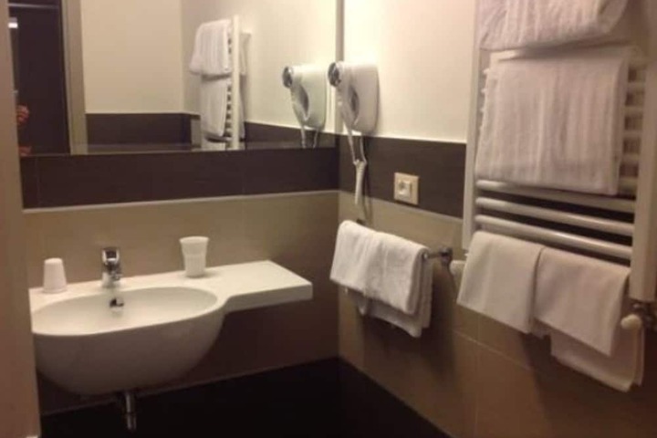 Room 63 of 101