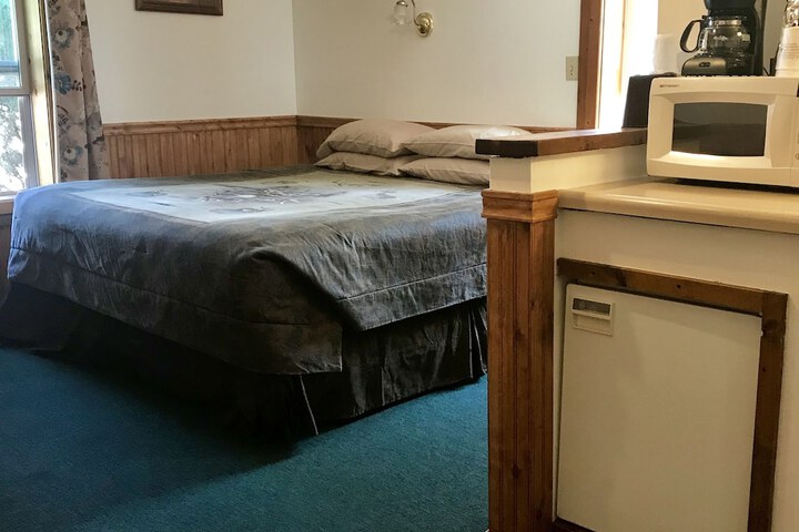 Room 29 of 77