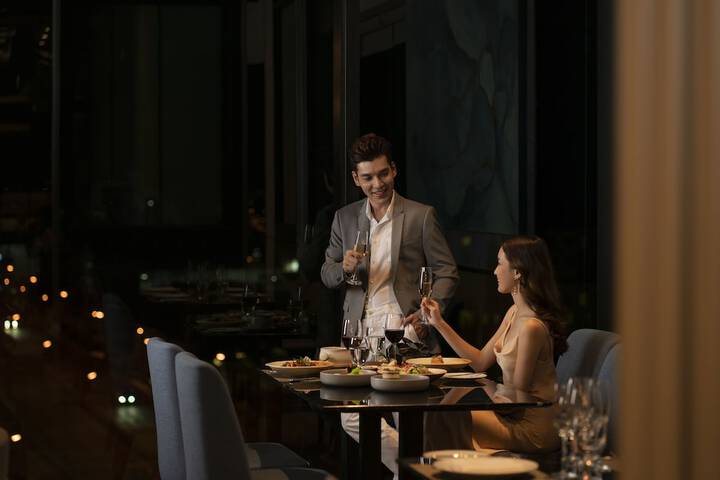 Dining 92 of 142