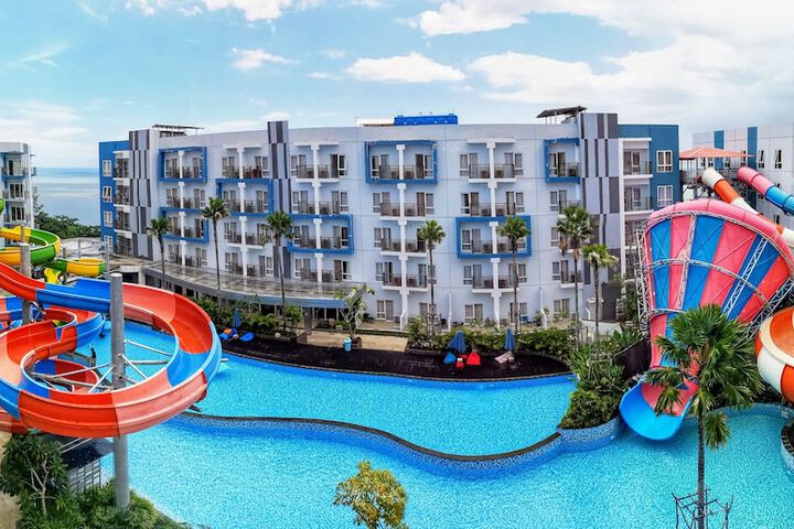Exterior of Astara Hotel Balikpapan