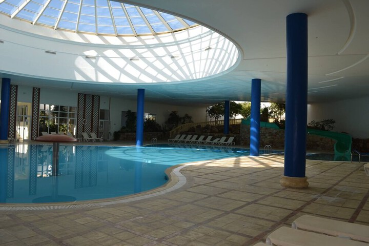 Pool 37 of 56