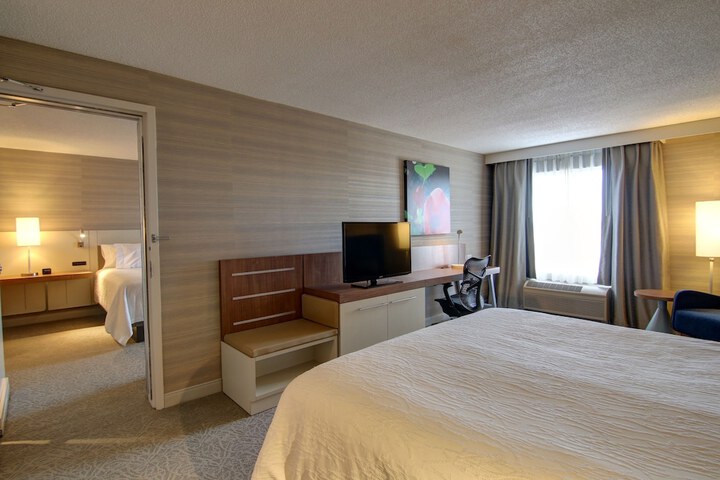 Room 11 of 60