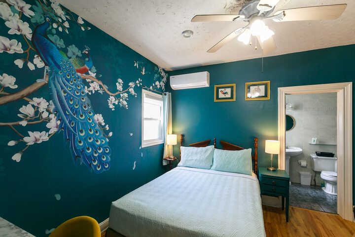 Room 21 of 71